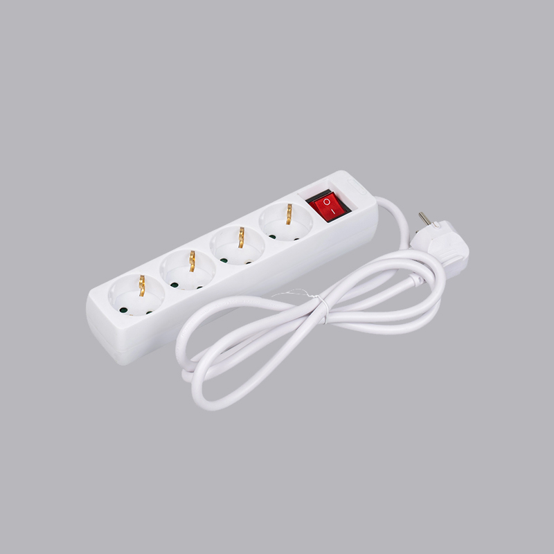 LOB-04K Saksan tyyppinen suorakaiteen muotoinen 4-suuntainen jatkojohto kytkimellä Multi-Socket