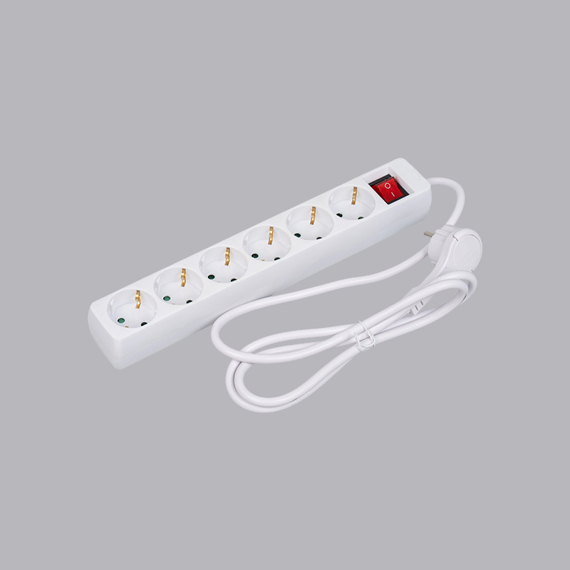 LOB-06KL Saksalainen suorakaiteen muotoinen 6-suuntainen jatkojohto vetorenkaalla ja kytkimellä Multi-Socket