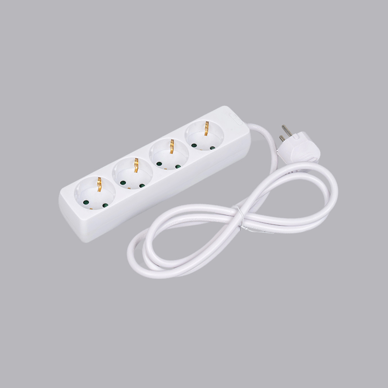 LOB-04 Saksan tyyppinen suorakaiteen muotoinen 4-suuntainen jatkojohto Multi-Socket
